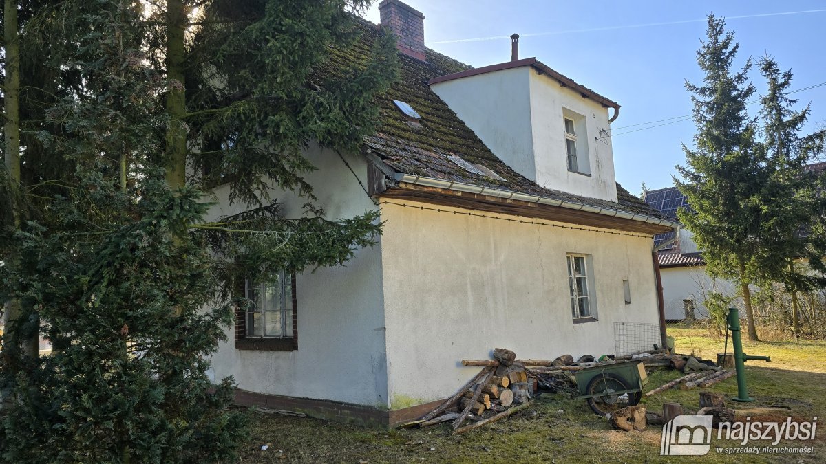 Kliniska Wielkie- dom do remontu (8)