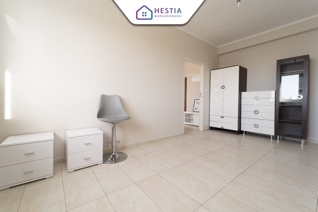 Komfortowe 40 m2 z sypialnią. Niskie opłaty (8)