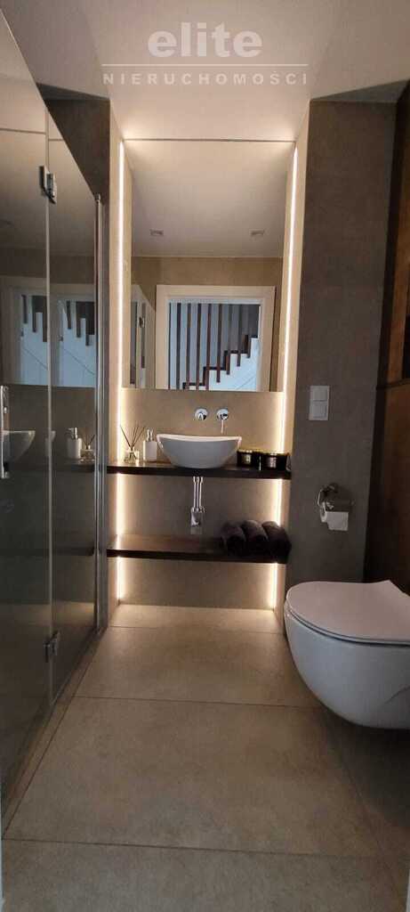 Siadło Dolne przestronny segment z ogródkiem (6)