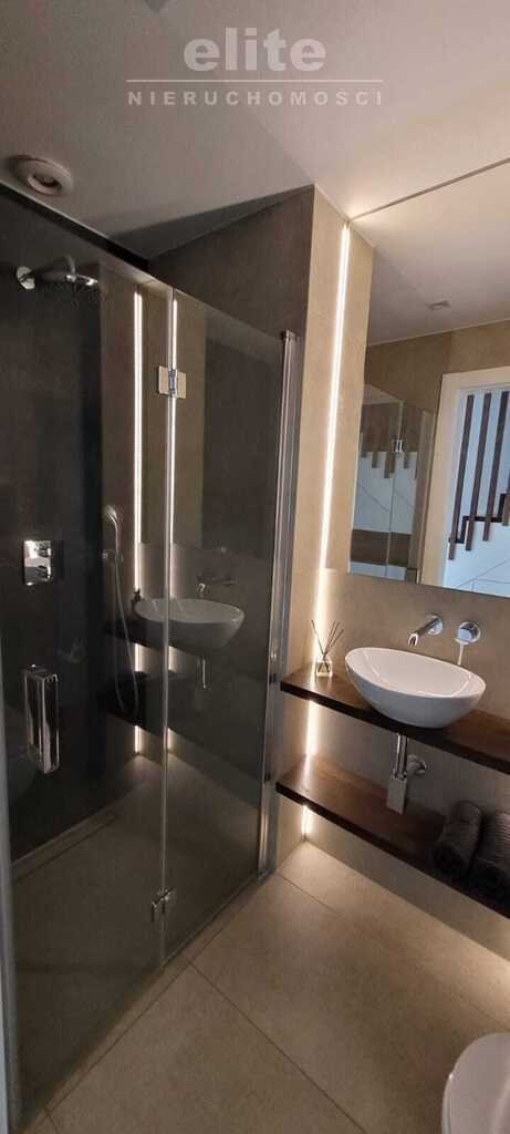 Siadło Dolne przestronny segment z ogródkiem (7)