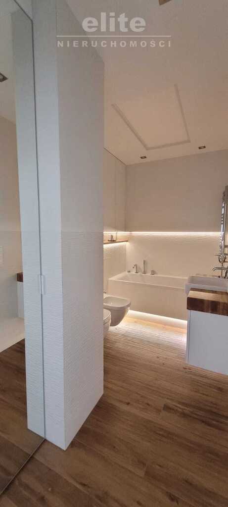 Siadło Dolne przestronny segment z ogródkiem (11)