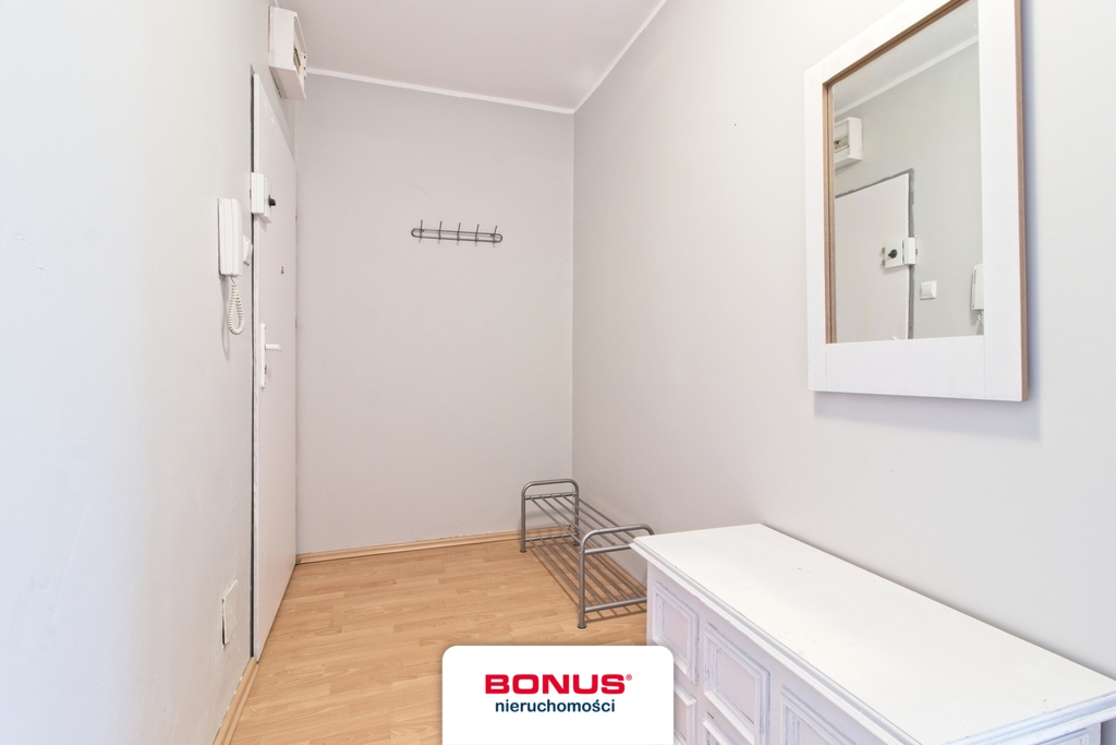 Duża kawalerka w świetnej lokalizacji. (3)