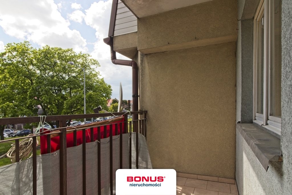 Duża kawalerka w świetnej lokalizacji. (8)