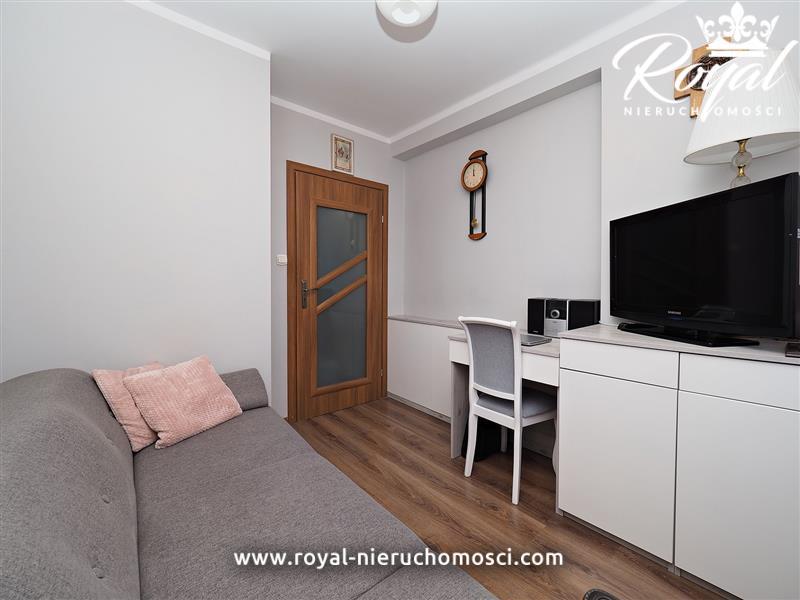 3-pokojowe z loggią blisko Emki - spółdzielcze ! (8)