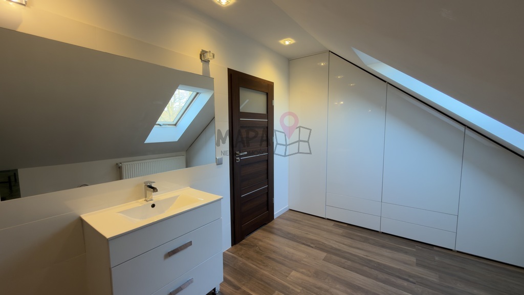 Dom wolno stojący | Tanowo | 6 pokoi (19)