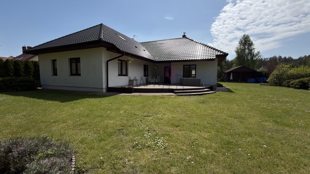 Dom wolno stojący | Tanowo | 6 pokoi (24)
