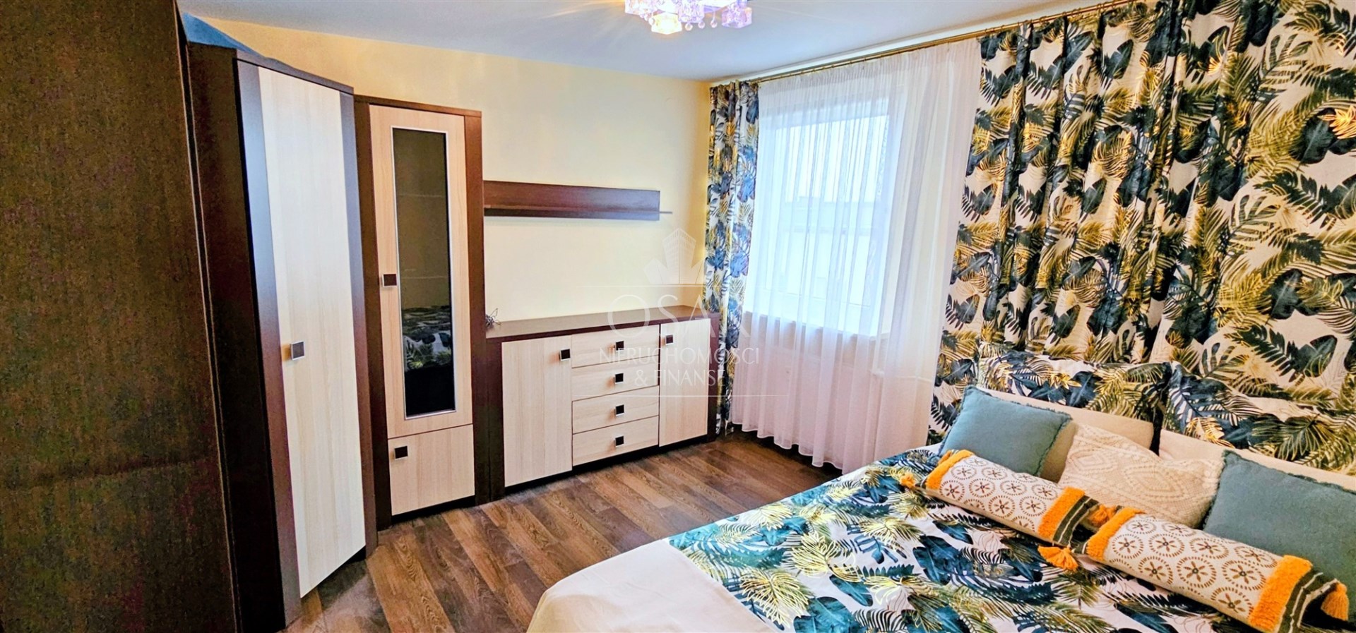 Al. Jana Pawła II - 2 pok. przy Jasnych Błoniach (4)