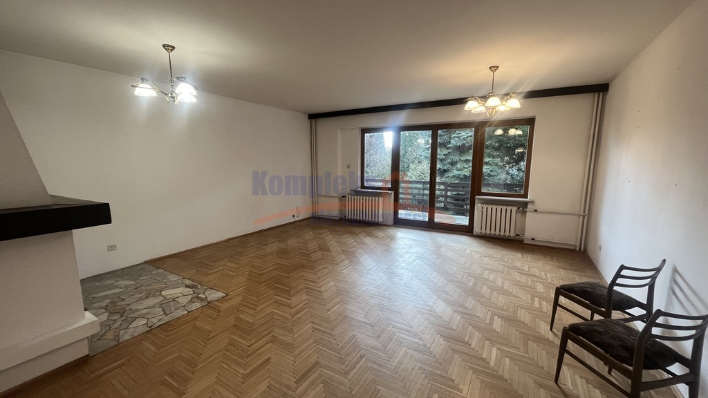 Atrakcyjny szeregowiec -spokojna uliczka Gumieńce. (1)