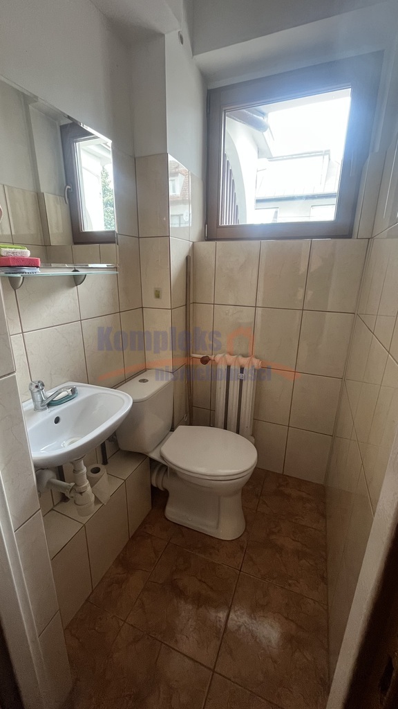 Atrakcyjny szeregowiec -spokojna uliczka Gumieńce. (8)