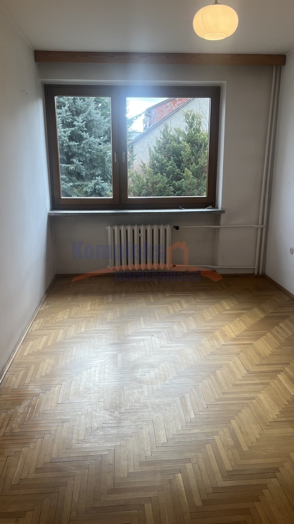 Atrakcyjny szeregowiec -spokojna uliczka Gumieńce. (12)