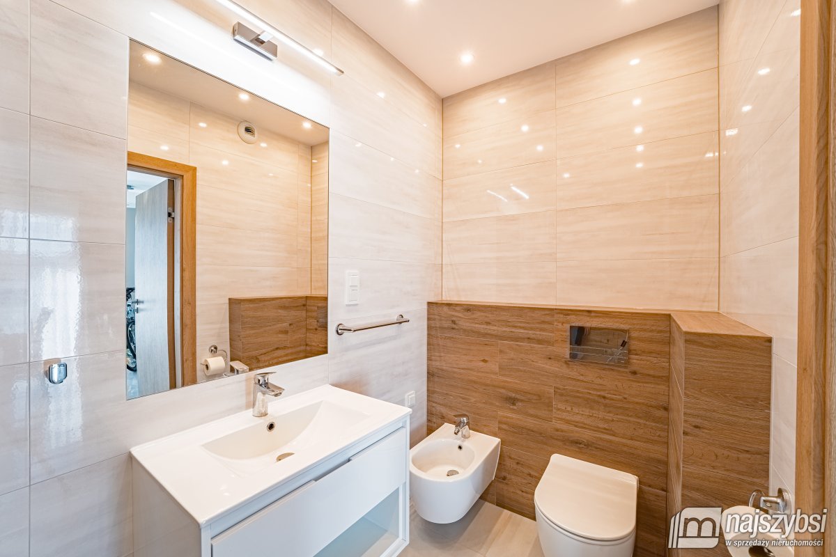 Kołobrzeg-Apartament -400 do morza! (17)