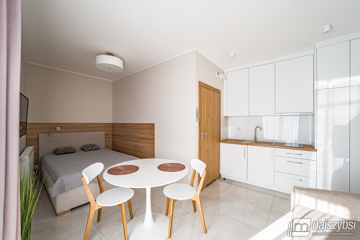 Kołobrzeg-Apartament -400 do morza! (4)