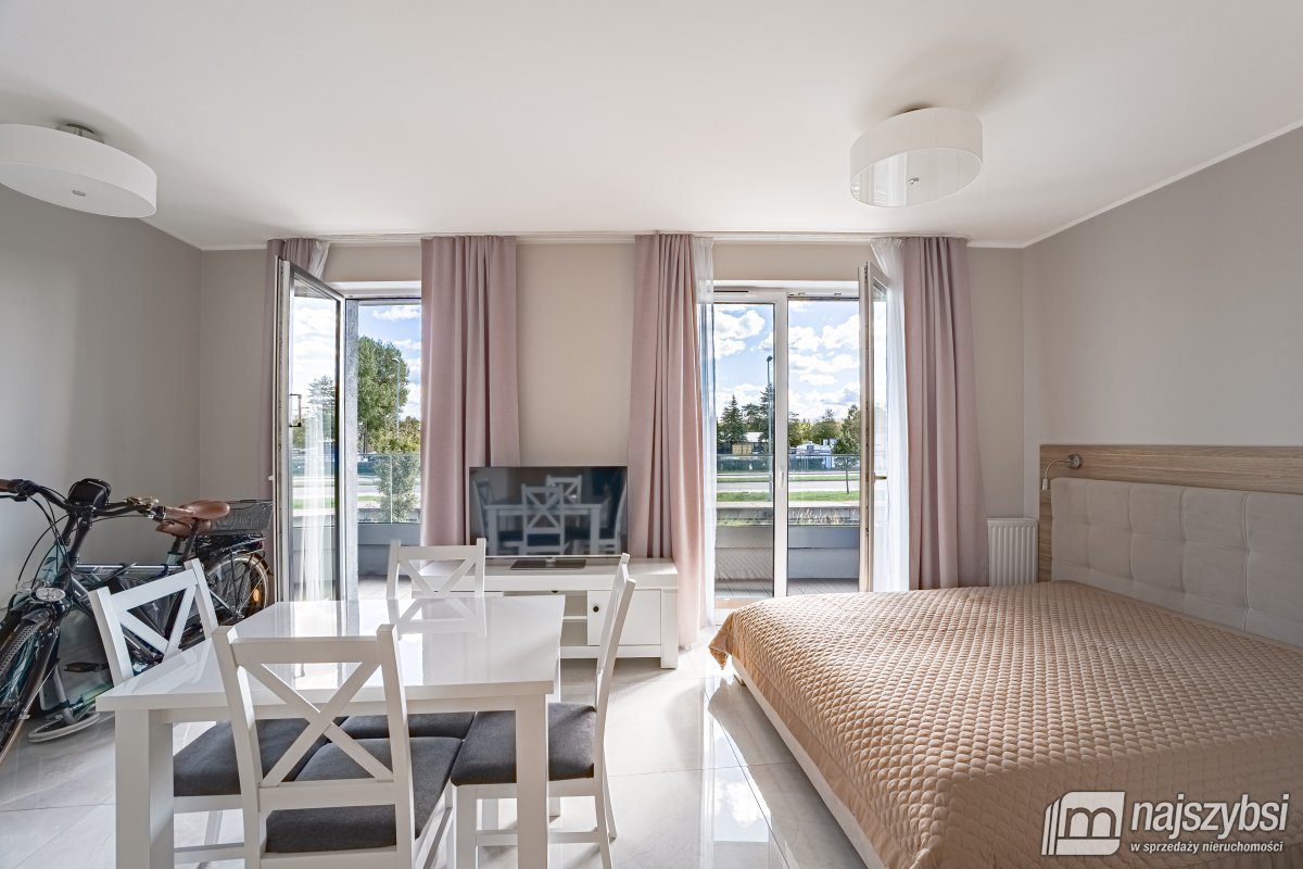 Kołobrzeg-Apartament -400 do morza! (8)