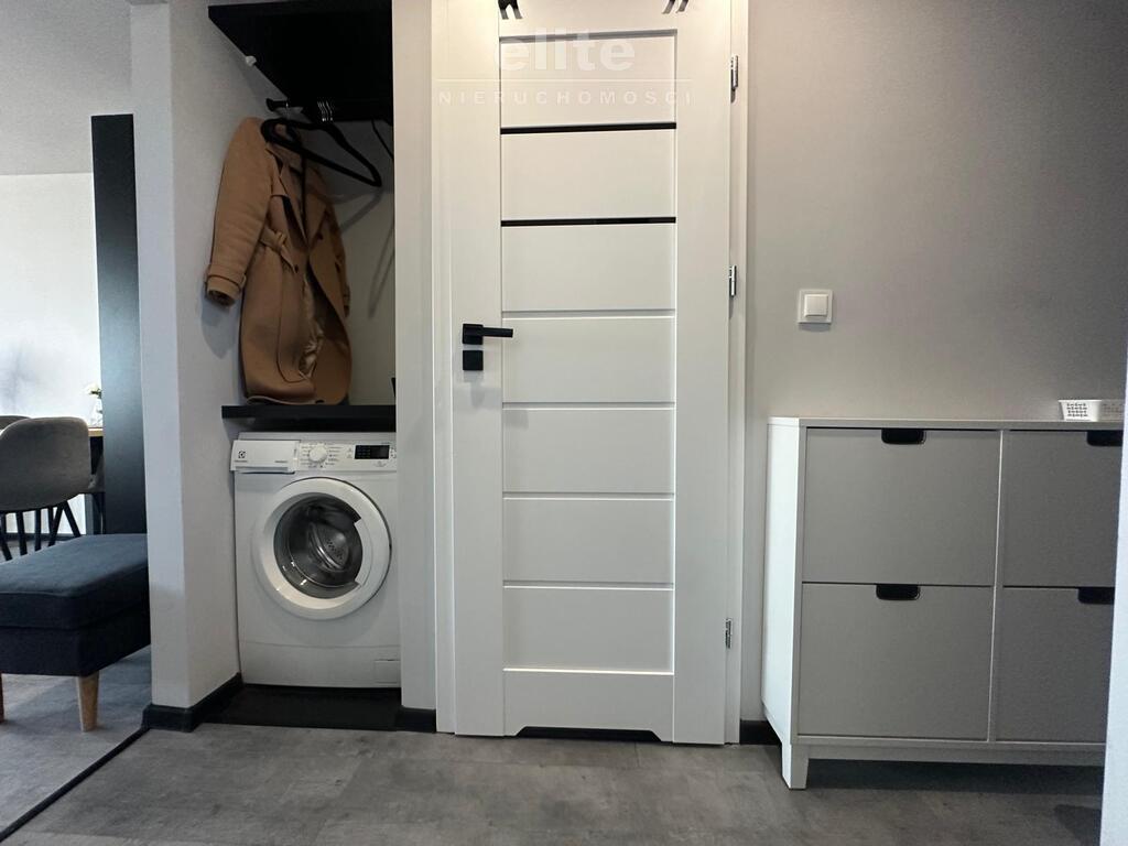 Jasne Błonia kawalerka na wynajem po remoncie (11)