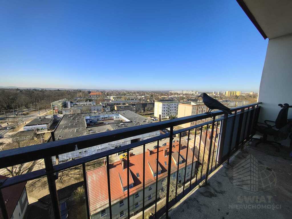 2 pokoje z balkonem i osobną kuchnią (7)