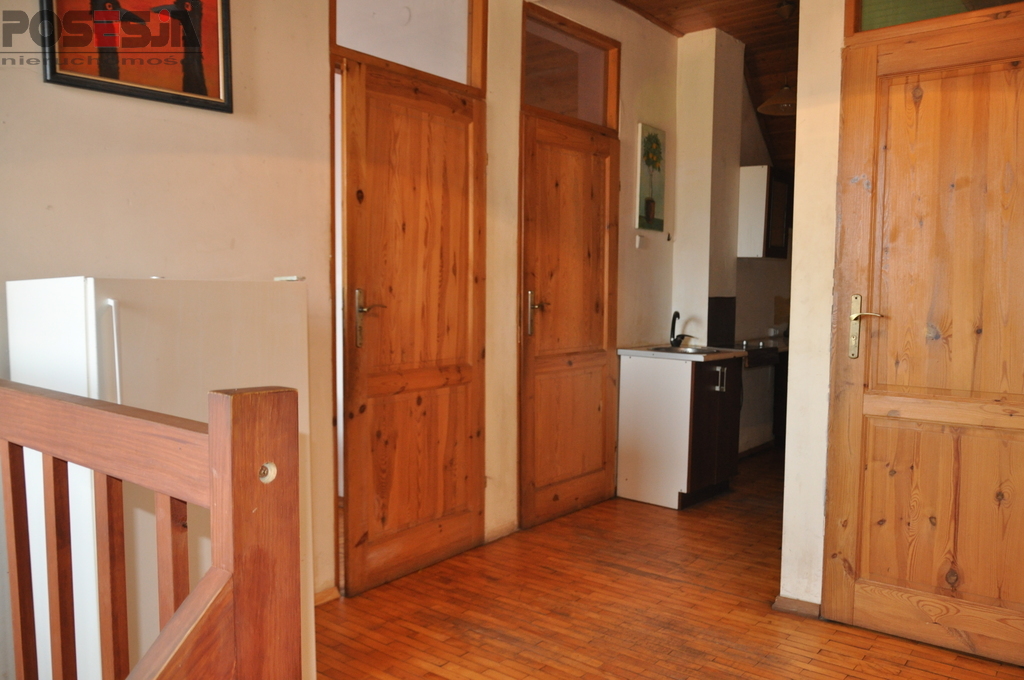 Dom także na działalność, 4pok., 2 łaz.; 2 kuchnie (12)