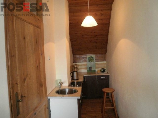 Dom także na działalność, 4pok., 2 łaz.; 2 kuchnie (11)