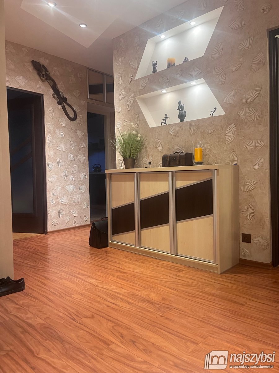 Szczecin - 4 pokoje, balkon (2)