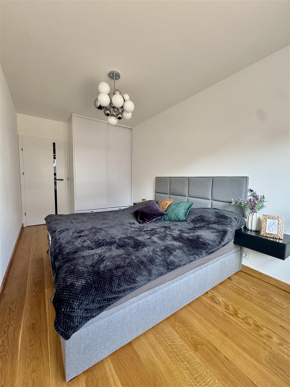 Włoska, os. UE, 2 pokoje z ogródkiem + garaż (8)