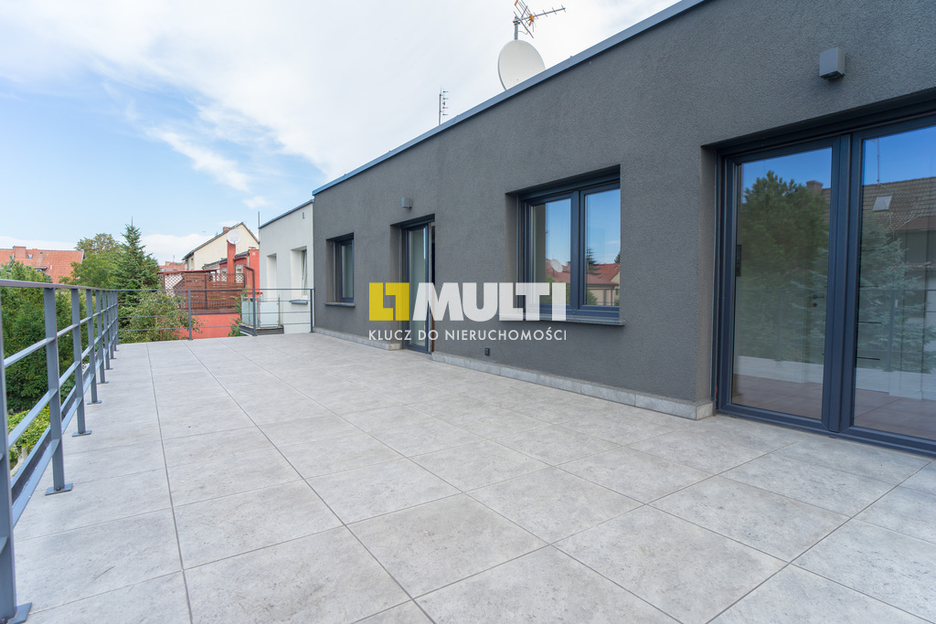 Ekskluzywny dom na Pogodnie. (13)