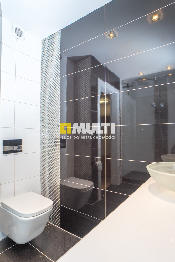 Ekskluzywny dom na Pogodnie. (8)