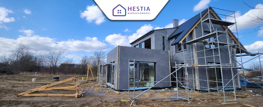 Nowoczesny wolnostojący, 5-pokoi, garaż, ogród!!! (1)