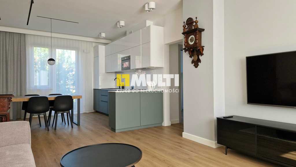 Mieszkanie 3-pokojowe z ogródkiem na Pogodnie. (2)