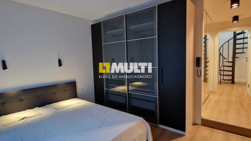 Mieszkanie 3-pokojowe z ogródkiem na Pogodnie. (15)