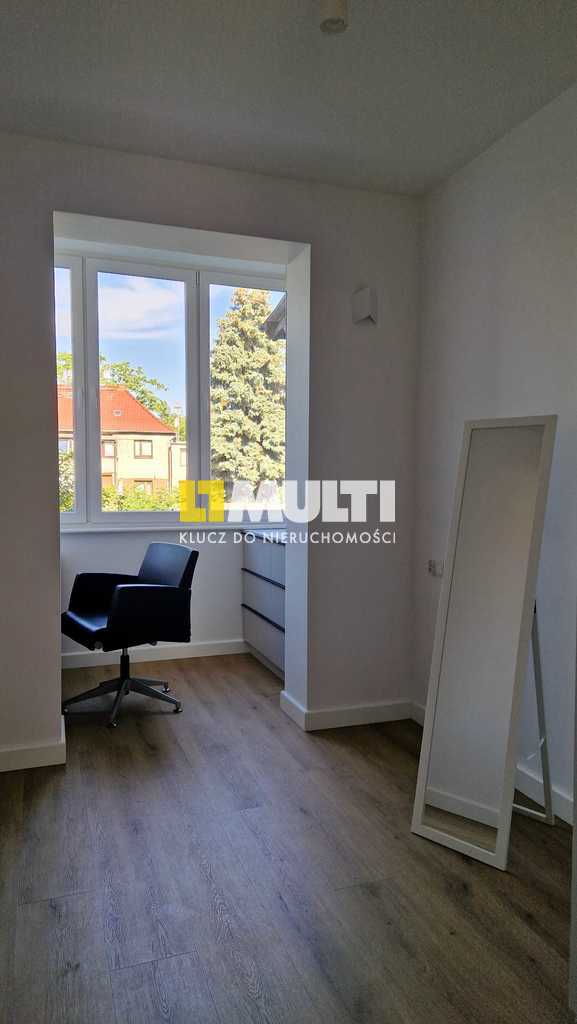 Mieszkanie 3-pokojowe z ogródkiem na Pogodnie. (8)