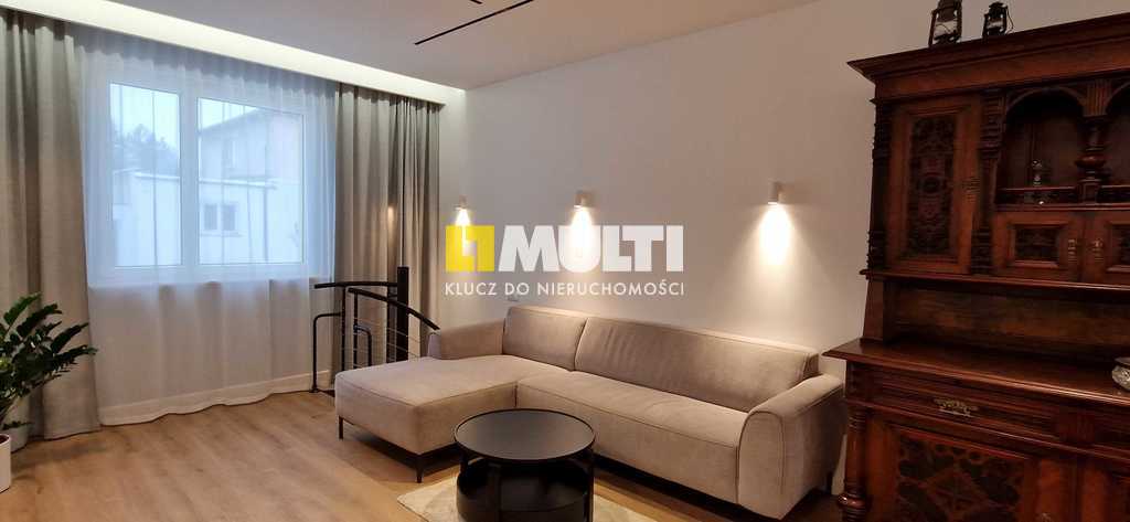 Mieszkanie 3-pokojowe z ogródkiem na Pogodnie. (1)