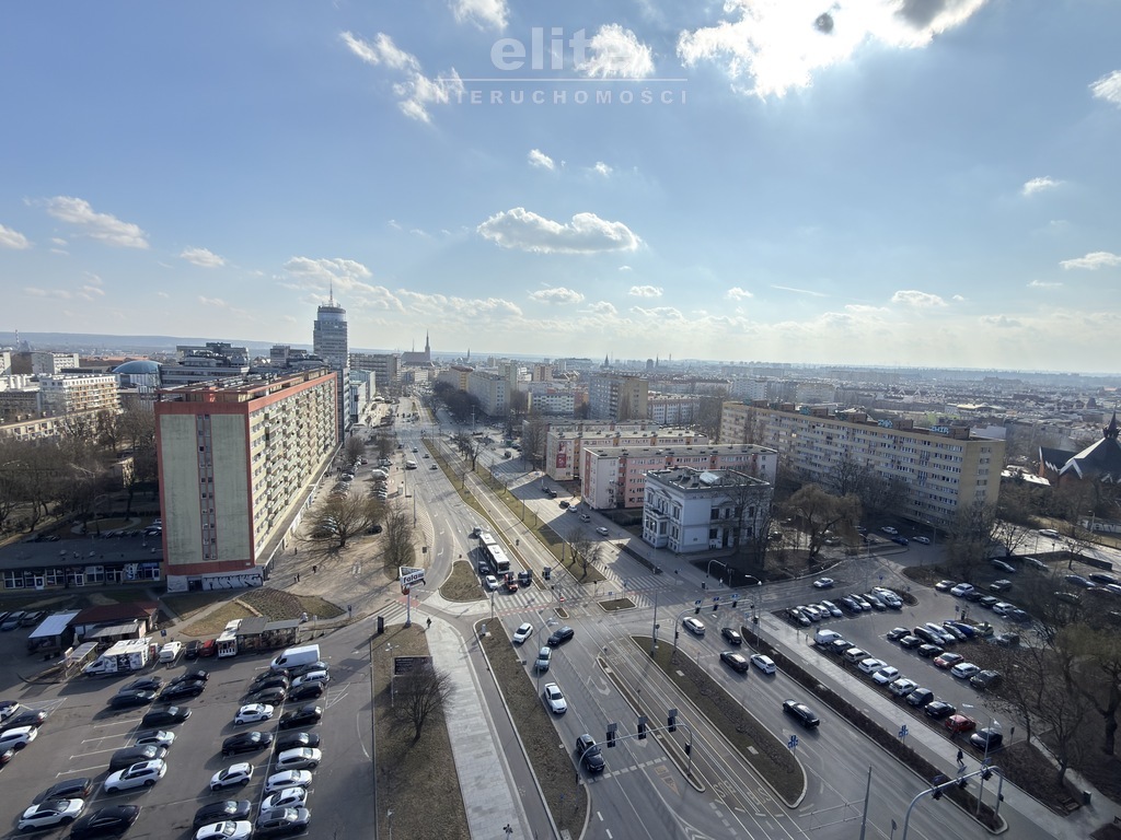 Hanza Tower apartament z pięknym widokiem z XII p (7)