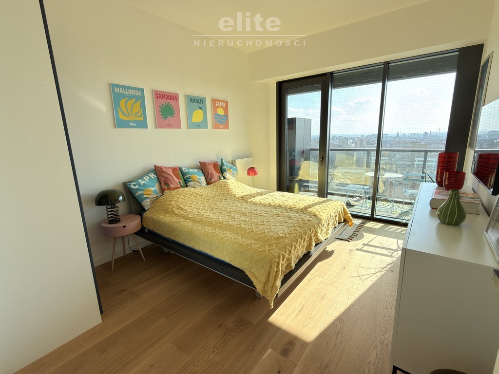 Hanza Tower apartament z pięknym widokiem z XII p (8)