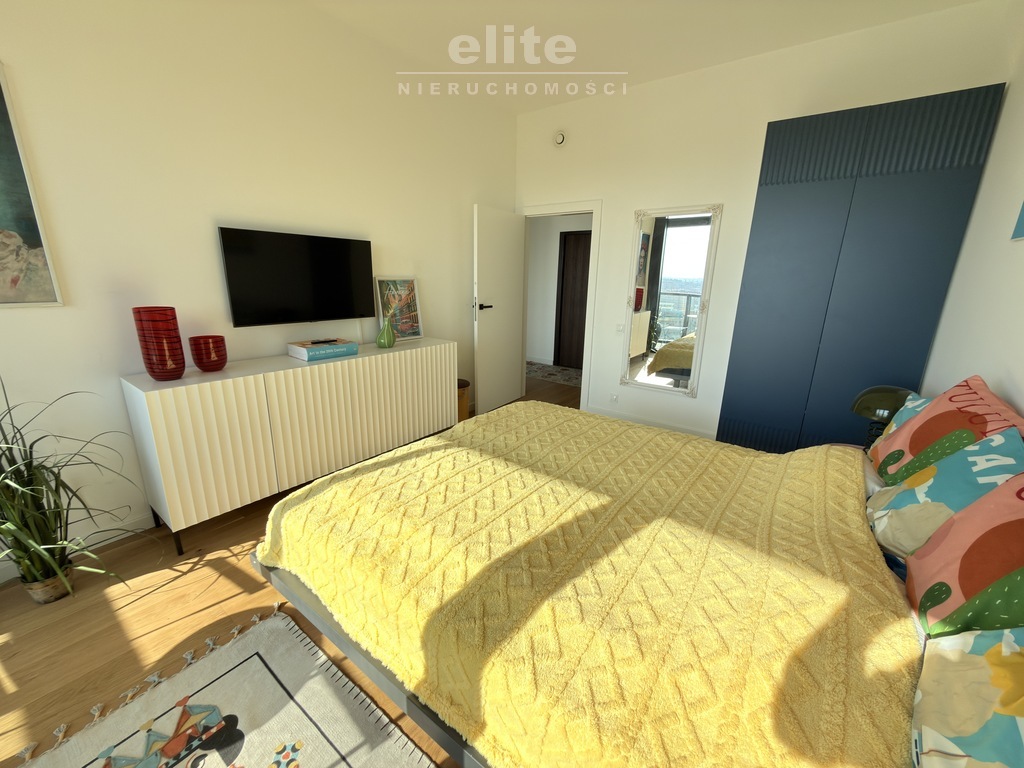 Hanza Tower apartament z pięknym widokiem z XII p (9)