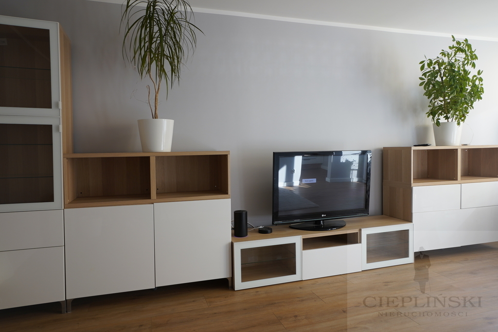 Kawalerka po remoncie | balkon | Jasne Błonia (3)