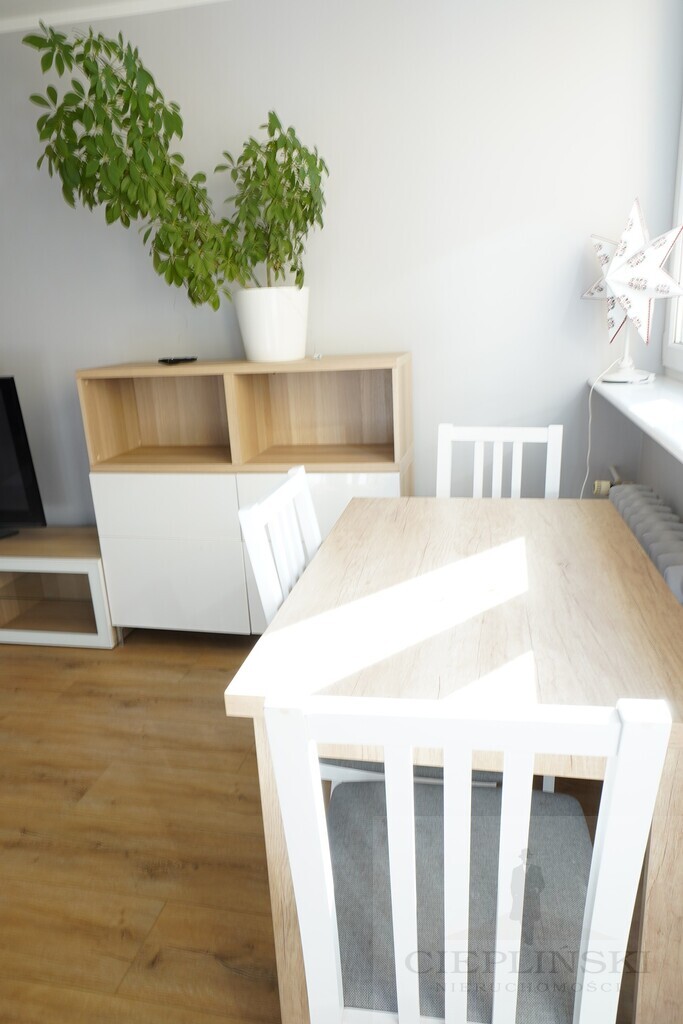 Kawalerka po remoncie | balkon | Jasne Błonia (7)