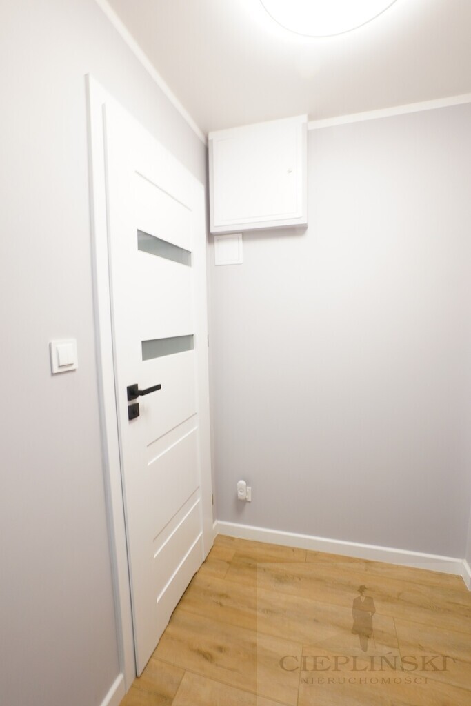 Kawalerka po remoncie | balkon | Jasne Błonia (20)