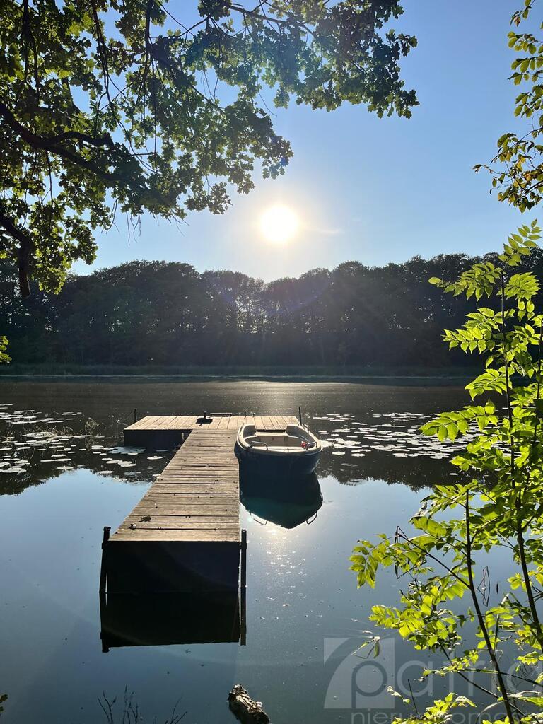 Działka budowlana z dostępem do jeziora 2304 m2 (3)