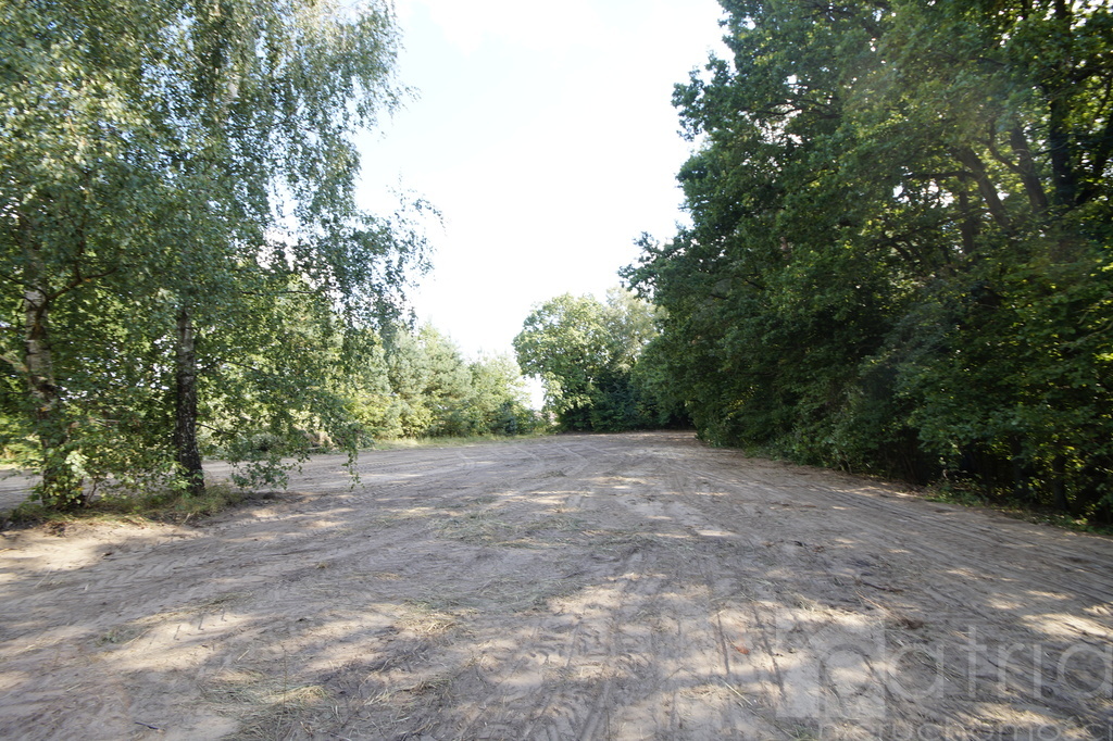 Działka budowlana z dostępem do jeziora 2304 m2 (7)