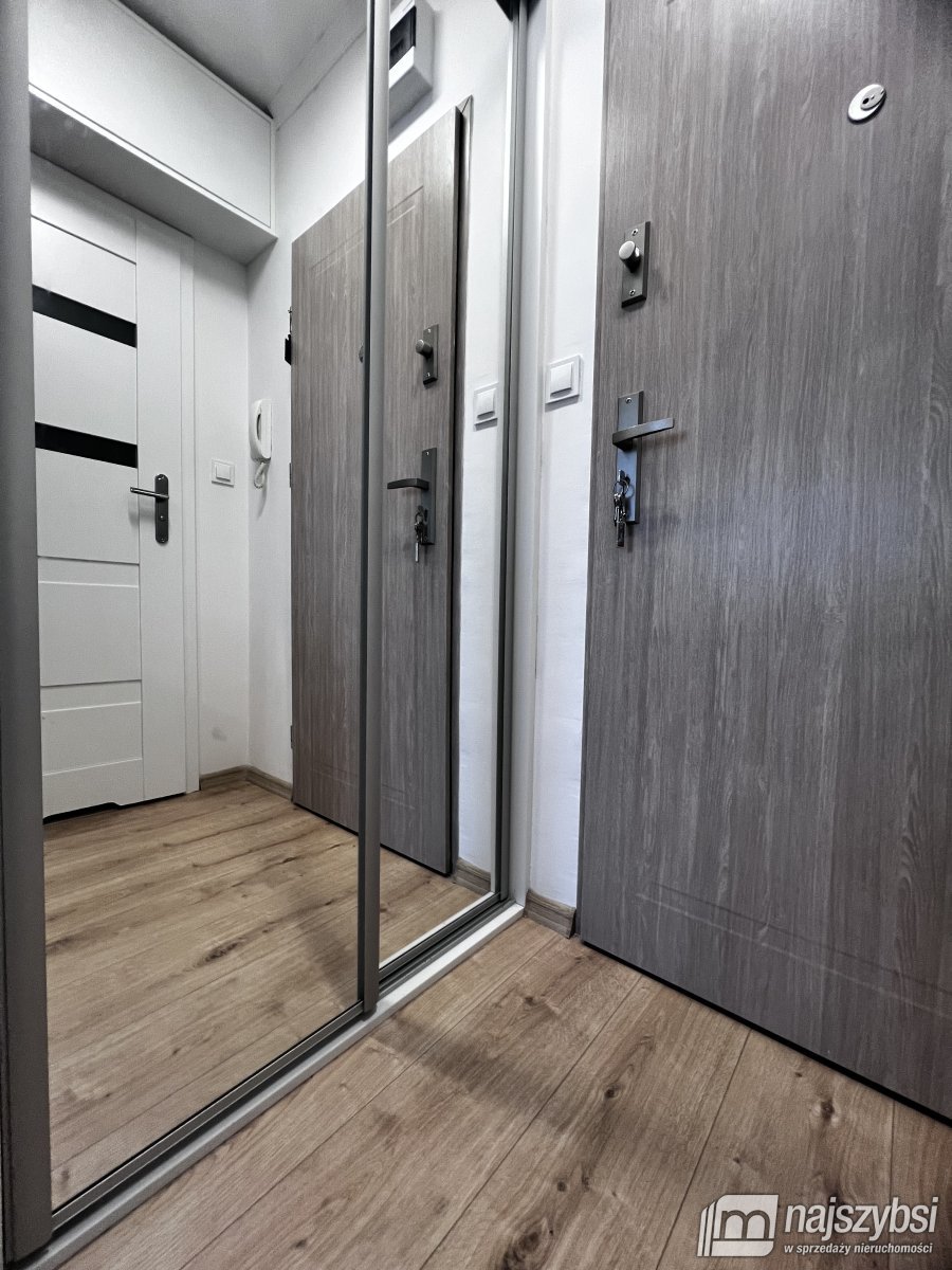 KOŁOBRZEG-MIESZKANIE WYREMONTOWANE CENTRUM (11)