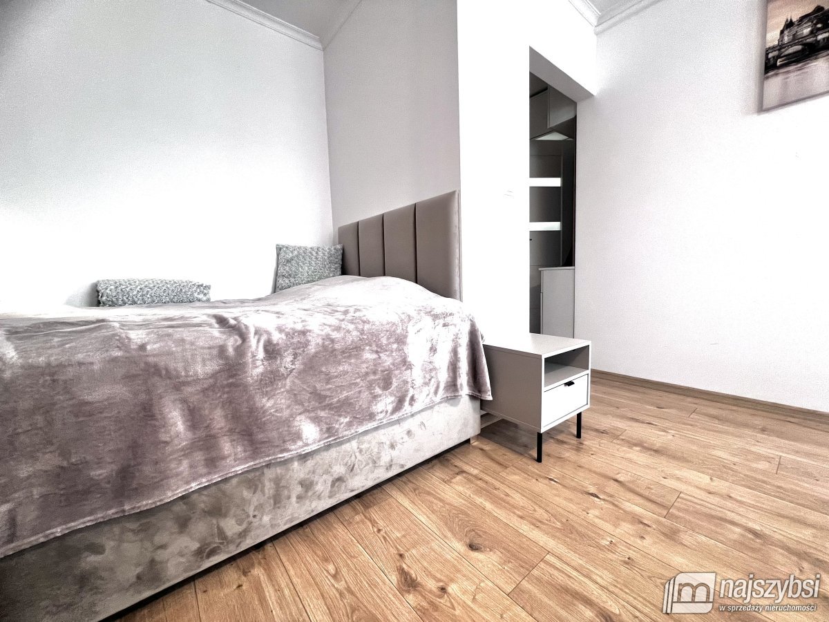 KOŁOBRZEG-MIESZKANIE WYREMONTOWANE CENTRUM (5)