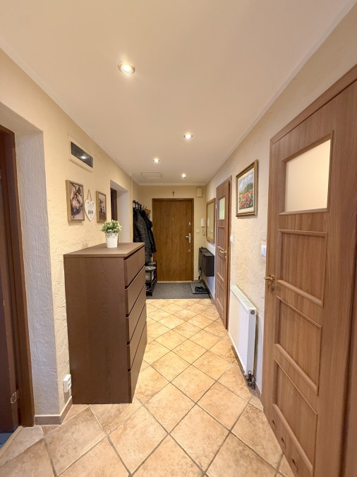 Klimatyczne mieszkanie 4-pokojowe (10)