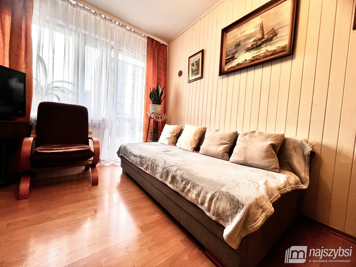 KOŁOBRZEG-MIESZKANIE 2pok. WYSOKI PARTER CENTRUM ! (11)