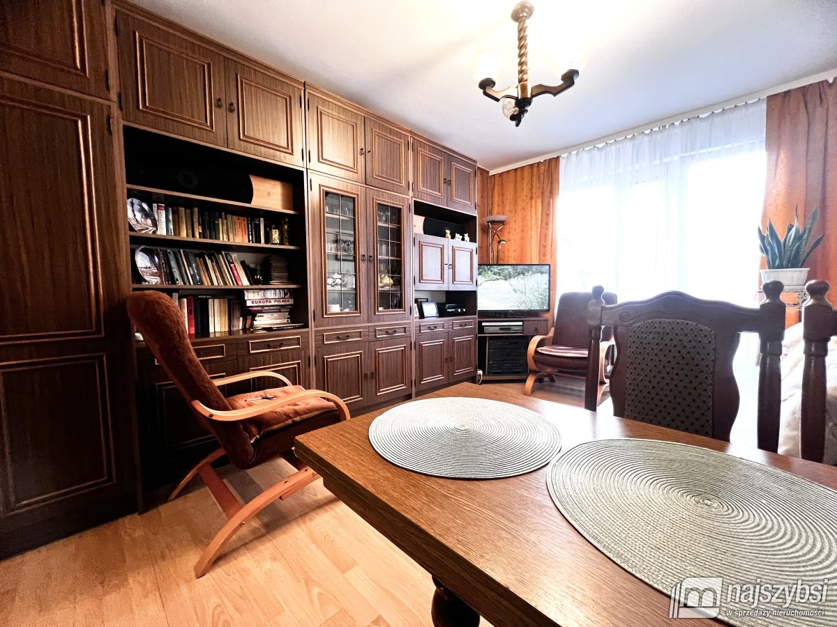 KOŁOBRZEG-MIESZKANIE 2pok. WYSOKI PARTER CENTRUM ! (2)