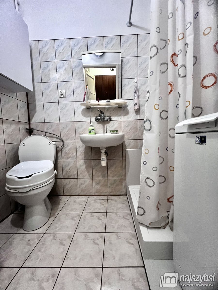 KOŁOBRZEG-MIESZKANIE 2pok. WYSOKI PARTER CENTRUM ! (9)