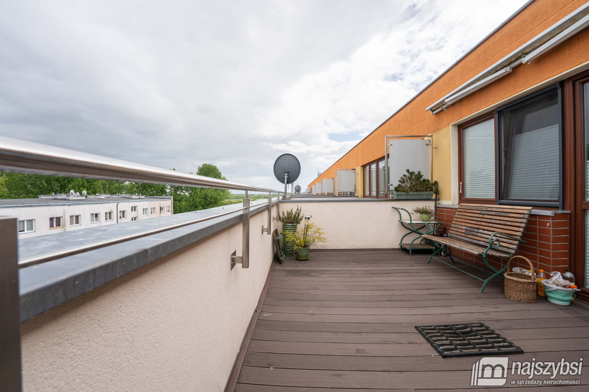 KOŁOBRZEG-MIESZKANIE 118m2 2 TARASY WIDOK NA MORZE (26)