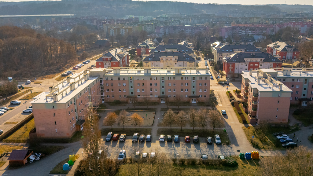 32m2 - przestronna kawalerka, dobry standard! (14)