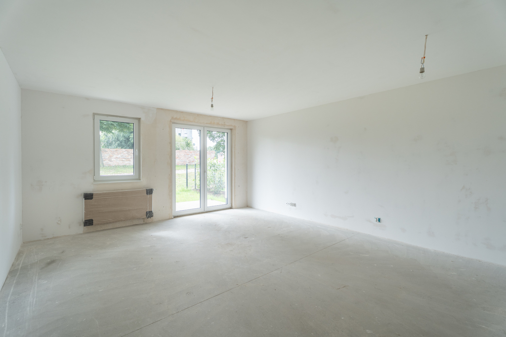 Kawalerka w nowoczesnym bloku (2)