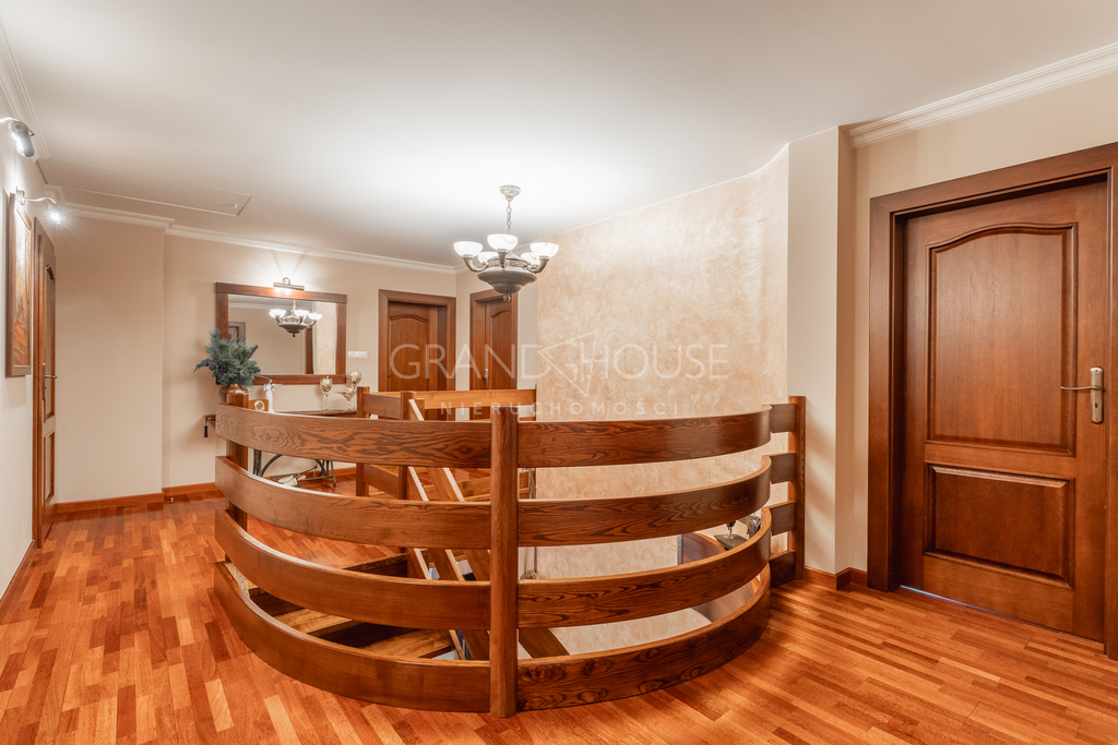 Luksusowa rezydencja z pięknym ogrodem | Mierzyn (11)