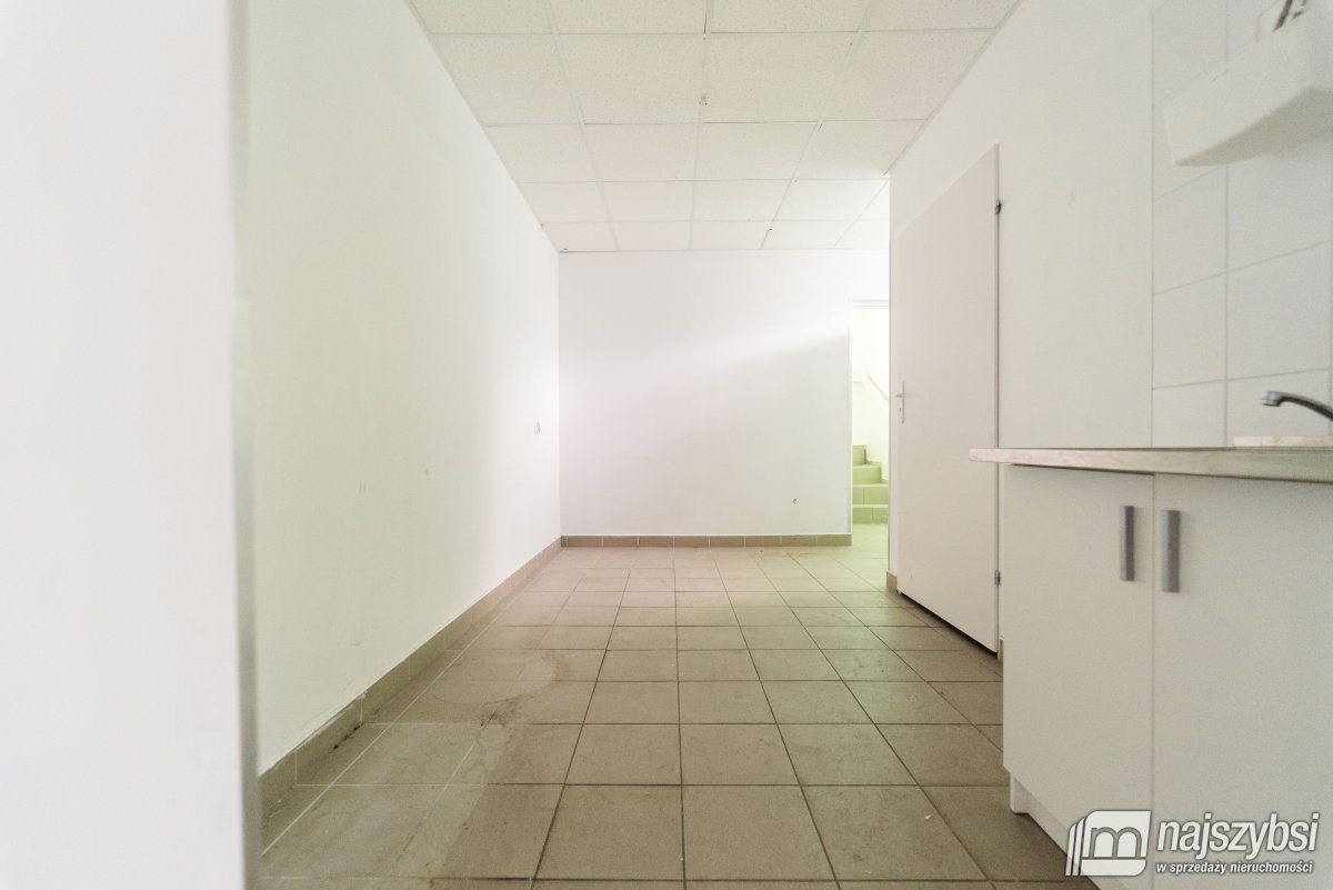 Drawno - lokal w centrum (13)