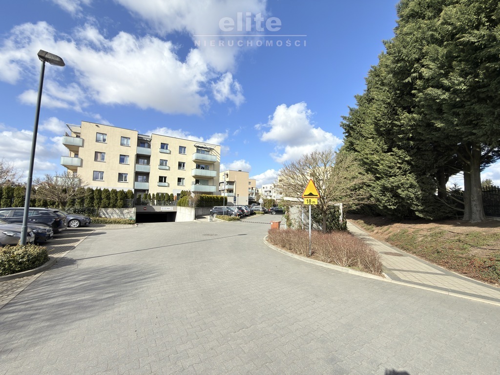 Barbakan osiedle zamknięte 2 pok + garderoba (5)